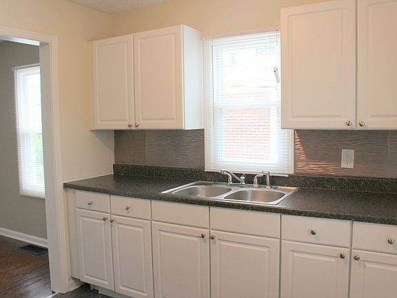5th image of 5010 Hillside Ave