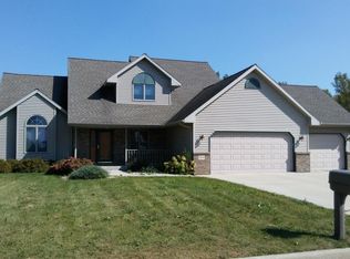 782 Donald St, Mayville, WI 53050