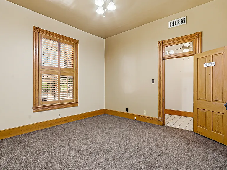 1406 Wyoming Ave #1 — Photo 9