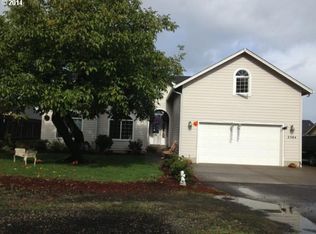2584 Peachwood Ct, Sutherlin, OR 97479
