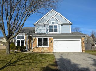 1447 Churchill Ln, Grayslake, IL 60030