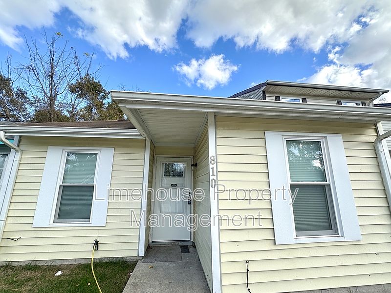 1st image of 810 Stephanie Ct #1