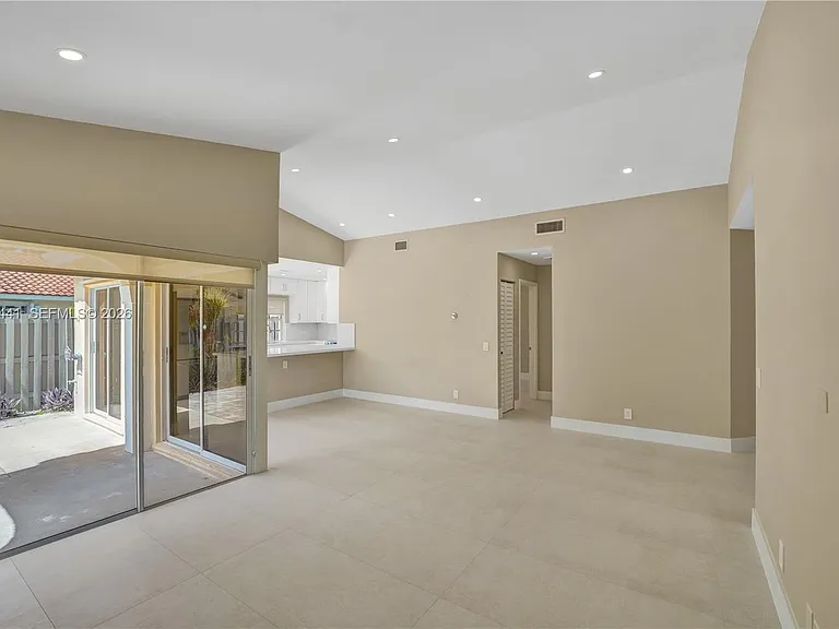 1361 Springside Dr #3 — Photo 8