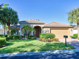 3919 Aurora Ct, Naples, FL 34116