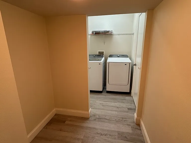 14227 Wake Robin Dr — Photo 23