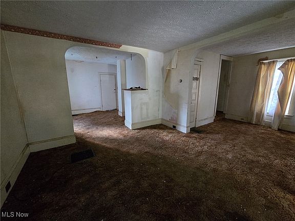 2nd image of 1374 Kenilworth Ave