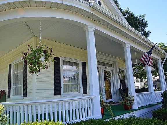 Wraparound porch