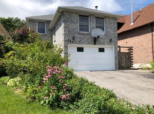 141 Ravenscroft Rd, Ajax, ON L1T 1Y2