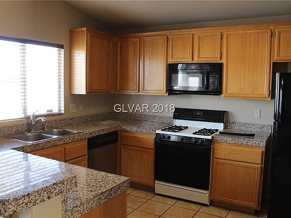 3rd image of 5236 French Lavender St