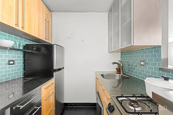 Sold by Elegran | media 5