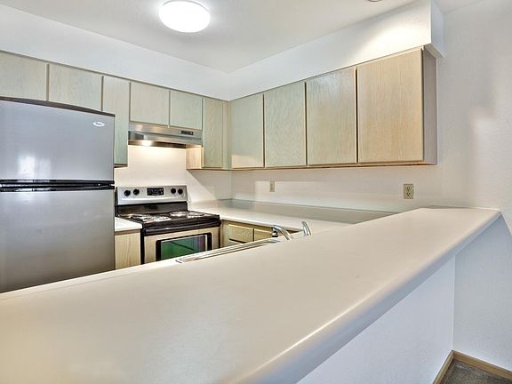 5th image of 6522 4th Ave NE APT 24