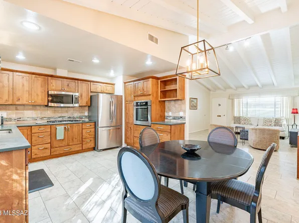 168 S Randolph Way, Tucson, AZ 85716