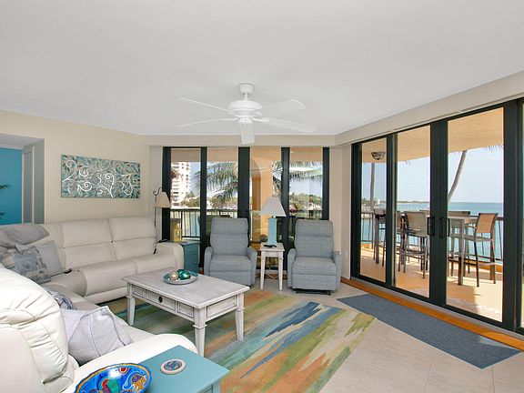 2nd image of 101 E Ocean Seapointe Condo Dr #303