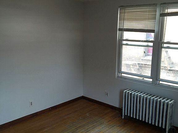 4th image of 3721 75th St #3