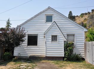 105 E 7th St, Colfax, WA 99111