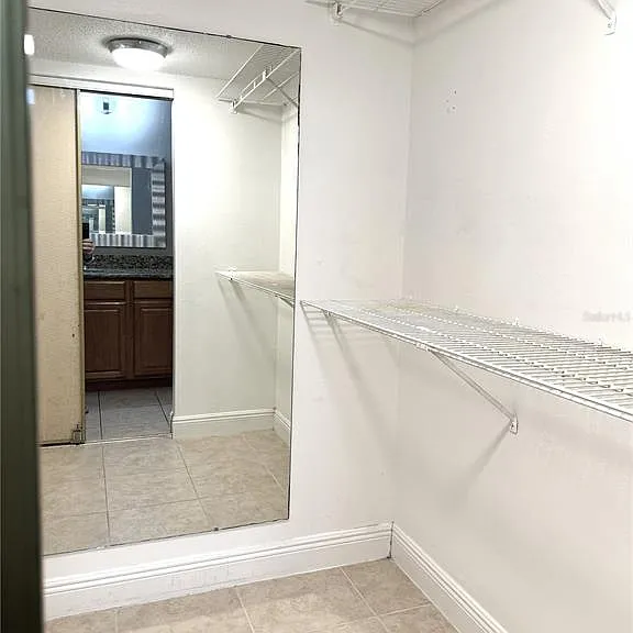 5057 Vineland Rd #5057 — Photo 26