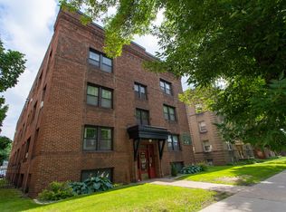888 Grand Ave APT B, Saint Paul, MN 55105