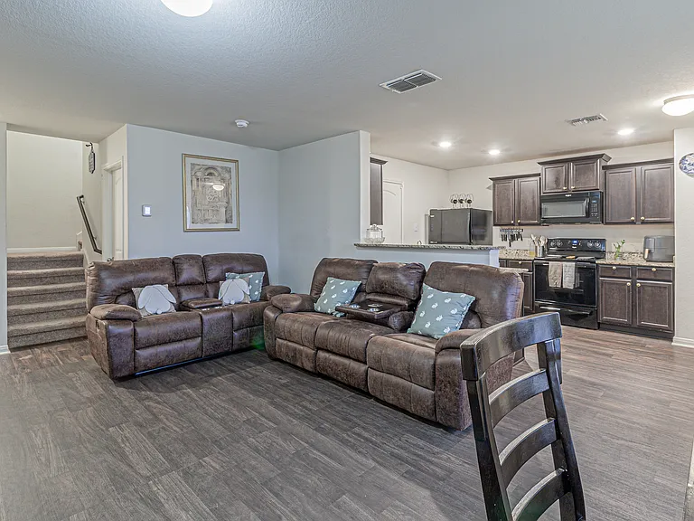2831 Lavender Mdw — Photo 4