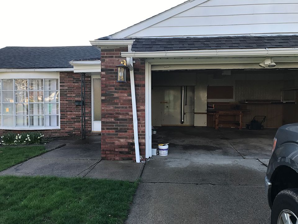 1st image of 6041 Northview Dr