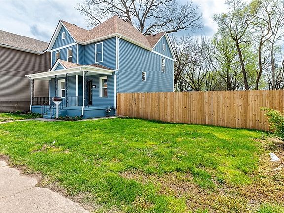 4th image of 1542 McLain St