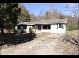 21 Oakridge Dr, Jackson, TN 38305