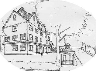 1 Deerfield Rd #A, Fairfield, CT 06430