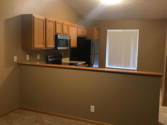 5th image of 7309 S 16th St
