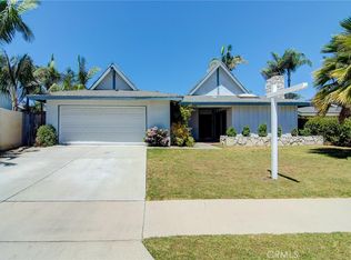 22041 Catalina Cir, Huntington Beach, CA 92646