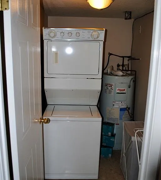 3000 Sandwich St #410 — Photo 12