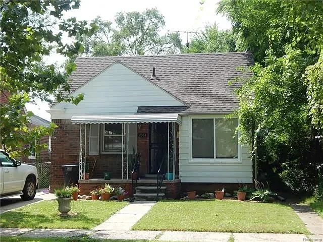 7363 Stout St — Photo 8