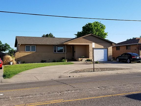 2nd image of 514 W 27th St