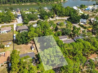 416 W 23rd Ave, Gulf Shores, AL 36542