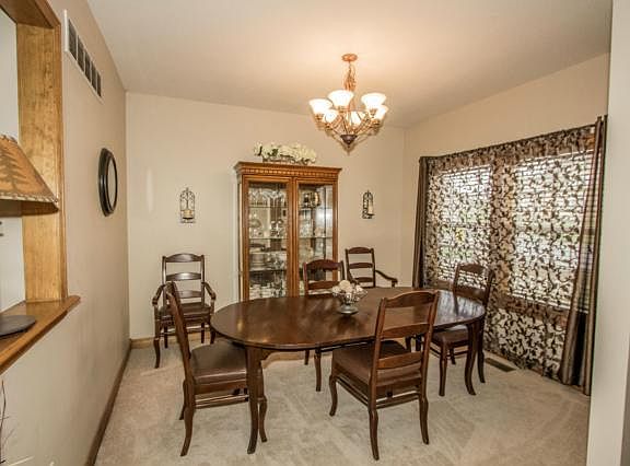 3rd image of 18503 N Concord Cir