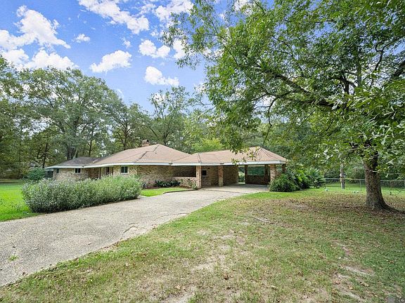 3rd image of 12024 Lovett Rd