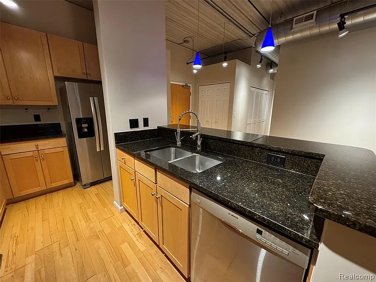 101 S Union St #207 — Photo 12
