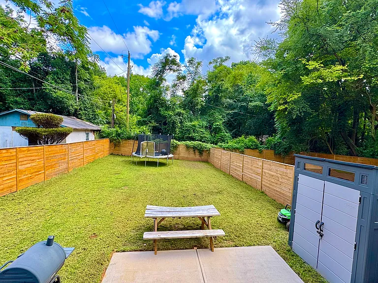 507 Greenwood Dr — Photo 17