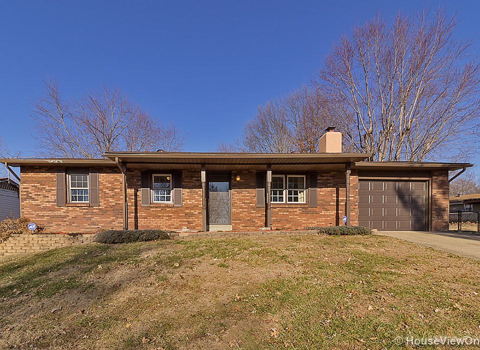 1st image of 226 Hillvale Dr.