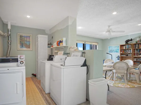 1800 SE St Lucie Boulevard #8-303, Stuart, FL 34996