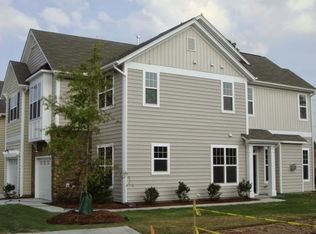 100 Suffolk Green Ln, Morrisville, NC 27560