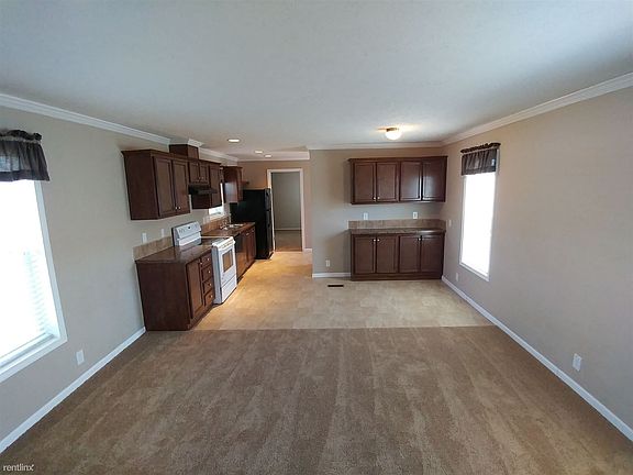 5th image of 41 Saint Pauls Dr