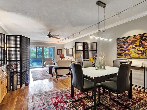 2nd image of 1332 Bayview Drive #101