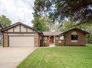 2530 Glacier Dr, Wichita, KS 67215