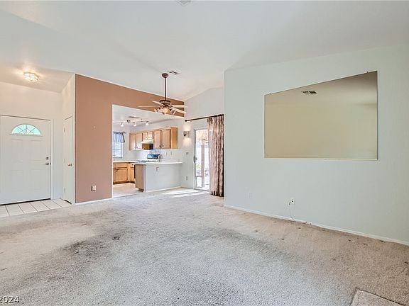 4th image of 3720 Leatherwood Cir