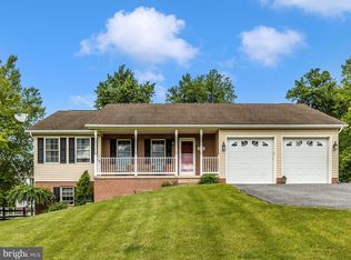 13721 Jimtown Rd, Thurmont, MD 21788