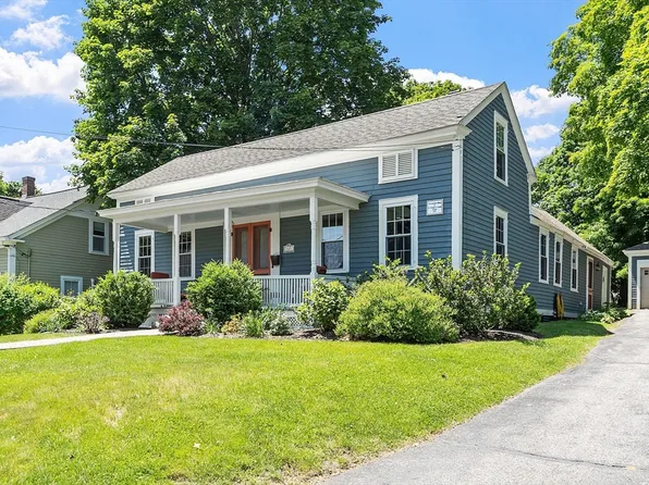 103 Central St, West Boylston, MA 01583