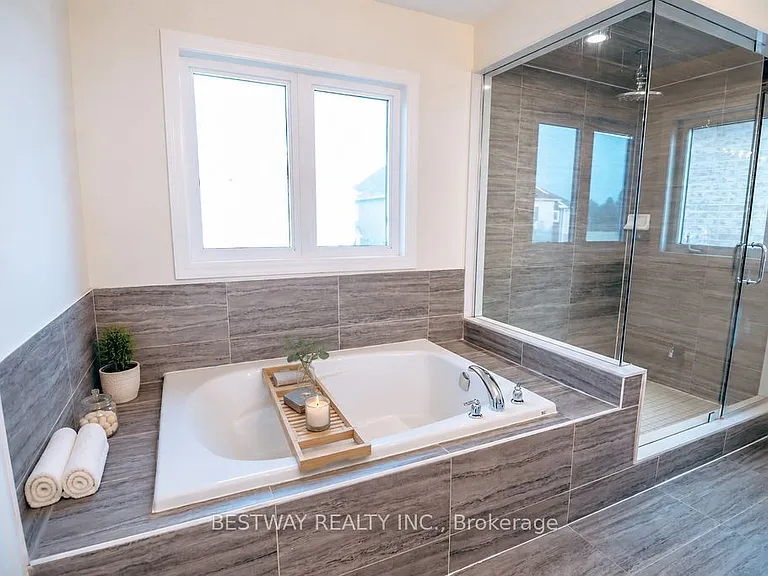 486 Greenwood Dr — Photo 9