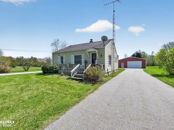 5391 W Dodge Rd, Clio, MI 48420