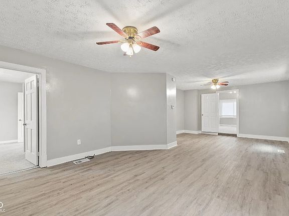 2nd image of 734 Parkway Ave