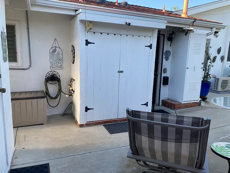 2921 Renault St — Photo 29