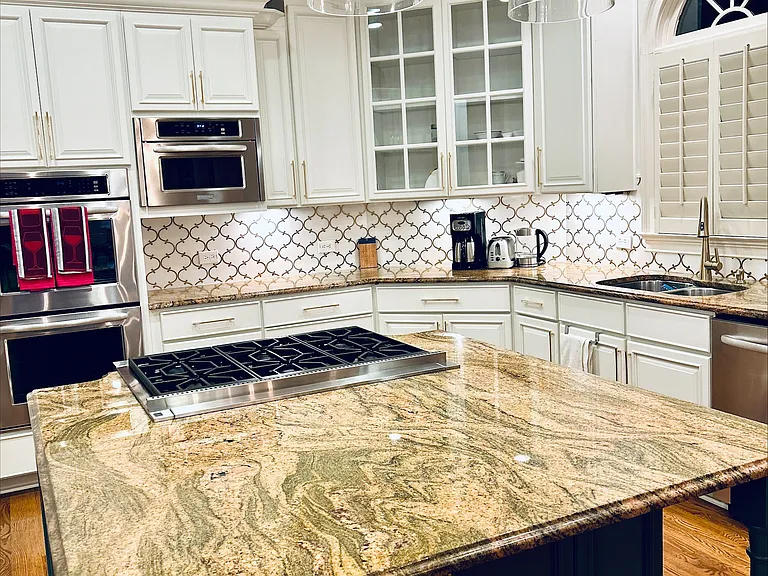 103 Century Park Pl — Photo 5
